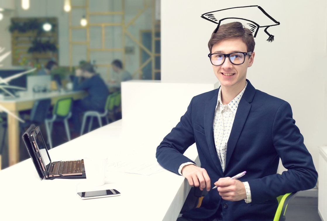 How to Find a Job After Graduating from University